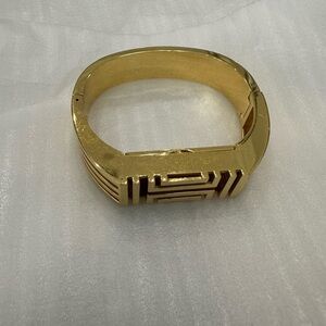 Tory Burch bracelet